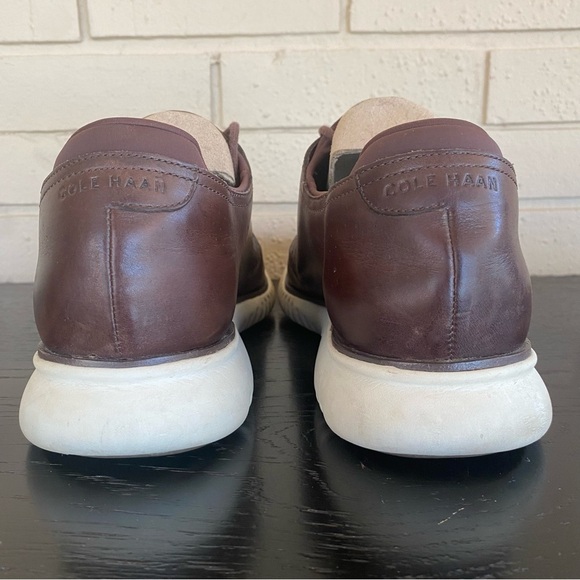 Cole Haan Men's 2.Zerogrand Laser Wingtip Oxford Shoes Brown Ivory, US 9.5 M - Picture 5 of 7